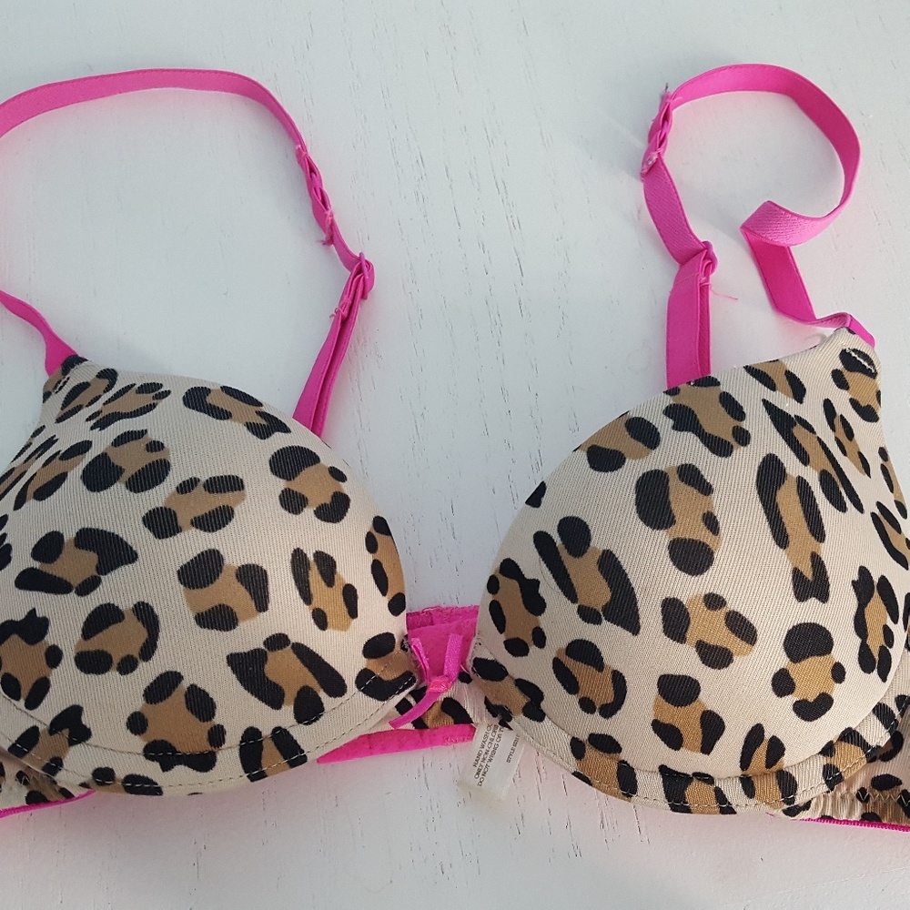 Kohls brand SO, 2-way push up bra